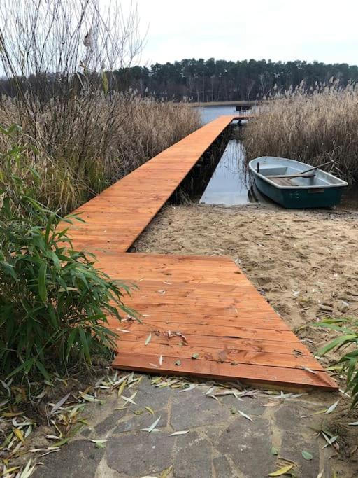 Haus Wilma Gruene Idylle Im Wald Direkt Am See Wendisch Rietz Eksteriør bilde